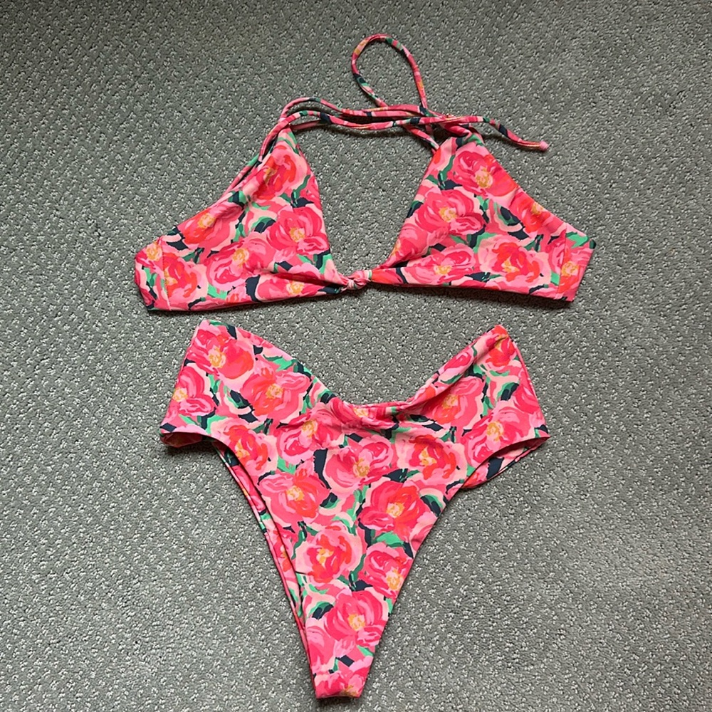 SKATIE Bikini in Medium.